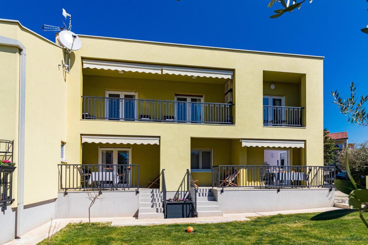 Apartments Mirjana Medulin 2 Экстерьер фото